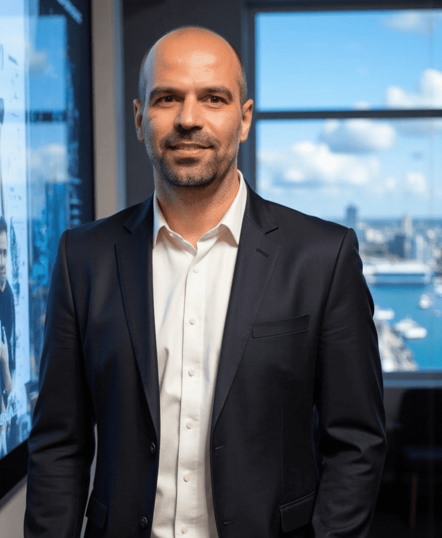 AI-Hybrid-Digital-Dynamo-2-e1747385523472-1 Masterklass AI GPT